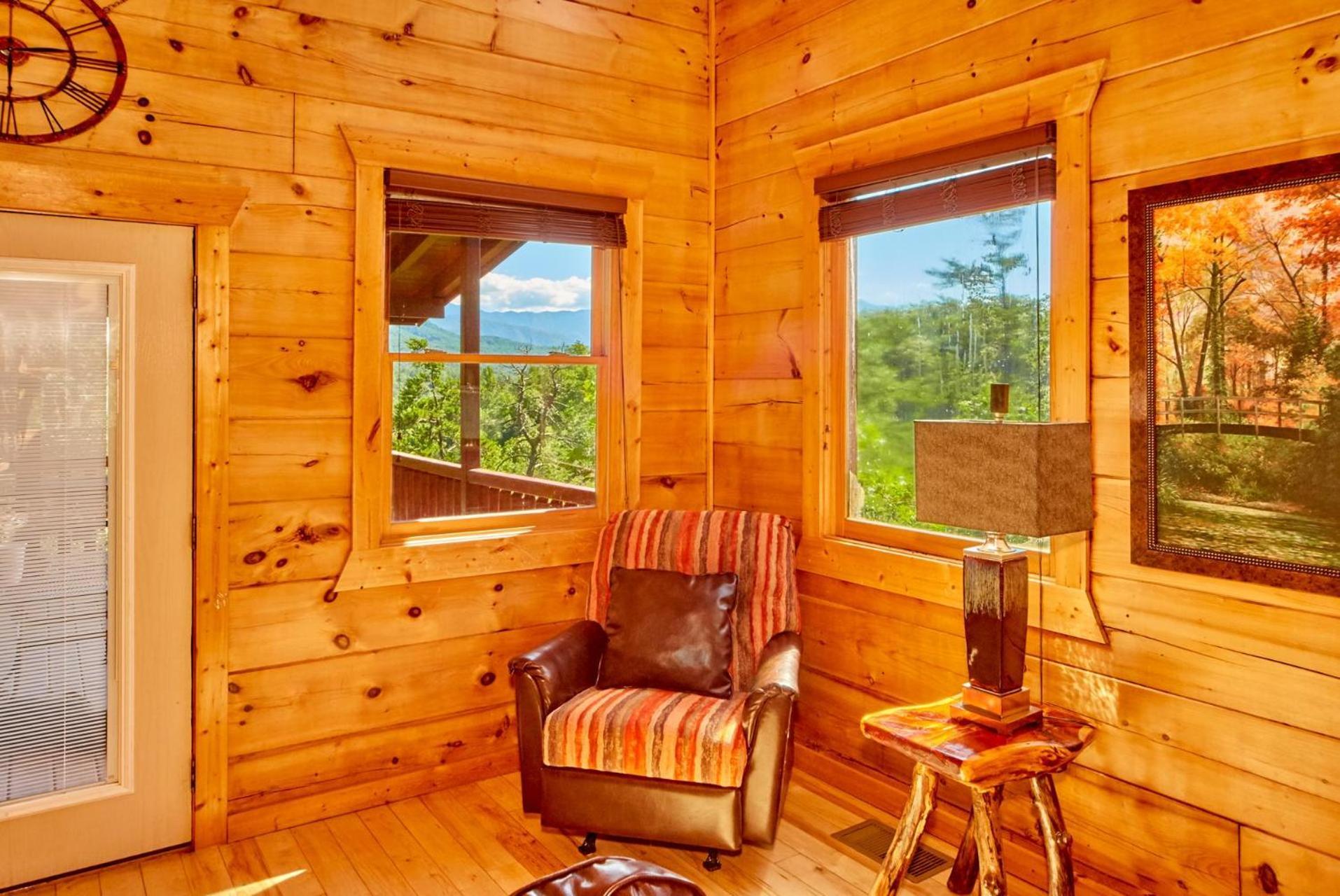 A Grand View Lodge #540 แกตลิงเบิร์ก ภายนอก รูปภาพ